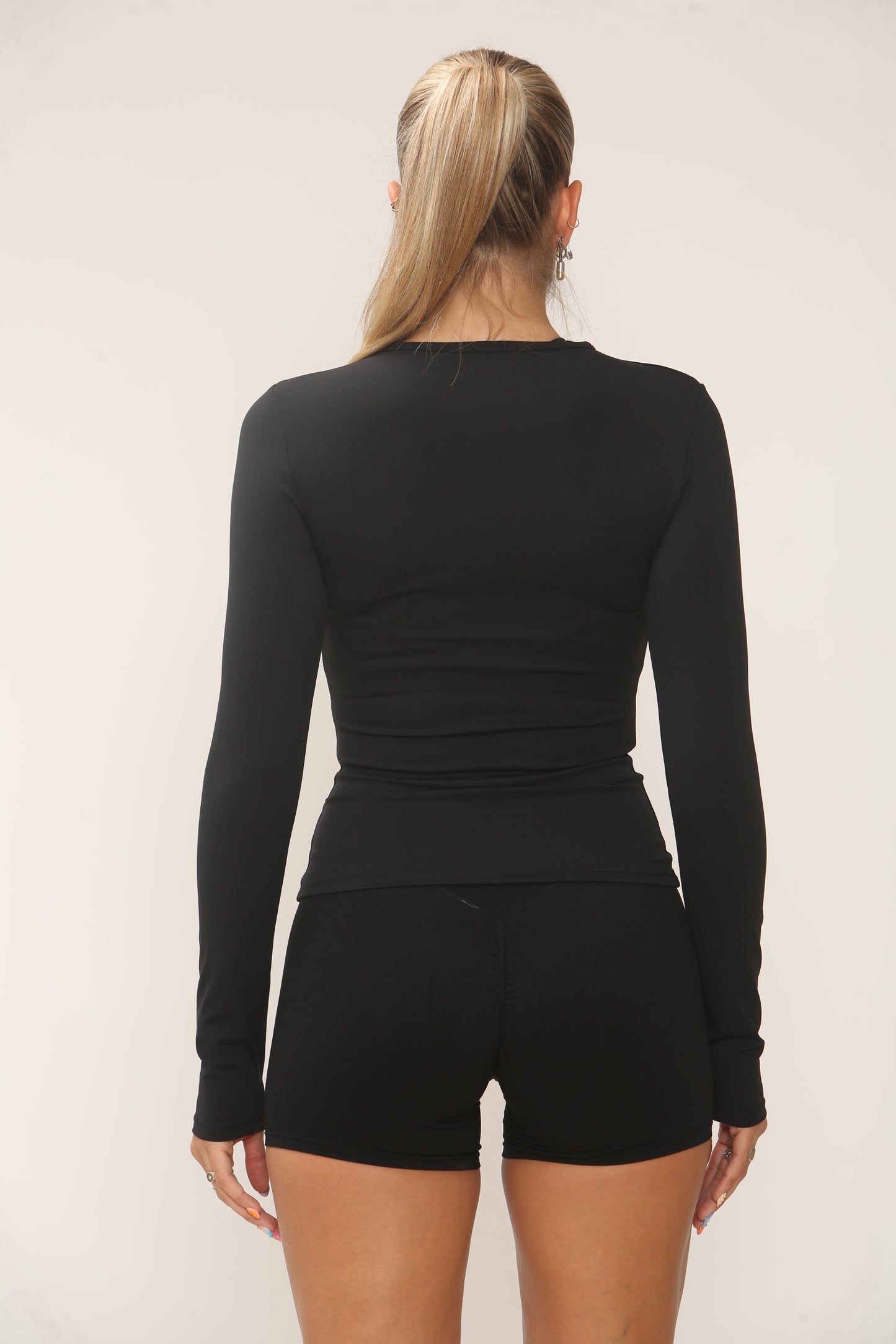 SkinFit Made Tops Long & Short Sleeve